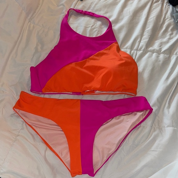 Victoria secret- Pink and Orange Bikini Set- both size medium - Picture 1 of 4